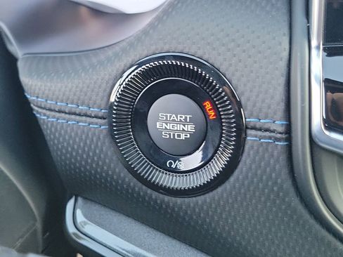 New 2026 Jeep Compass Latitude image 9