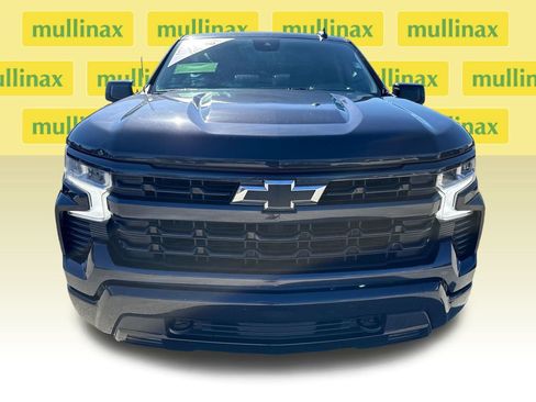 Used 2023 Chevrolet Silverado 1500 RST image 11