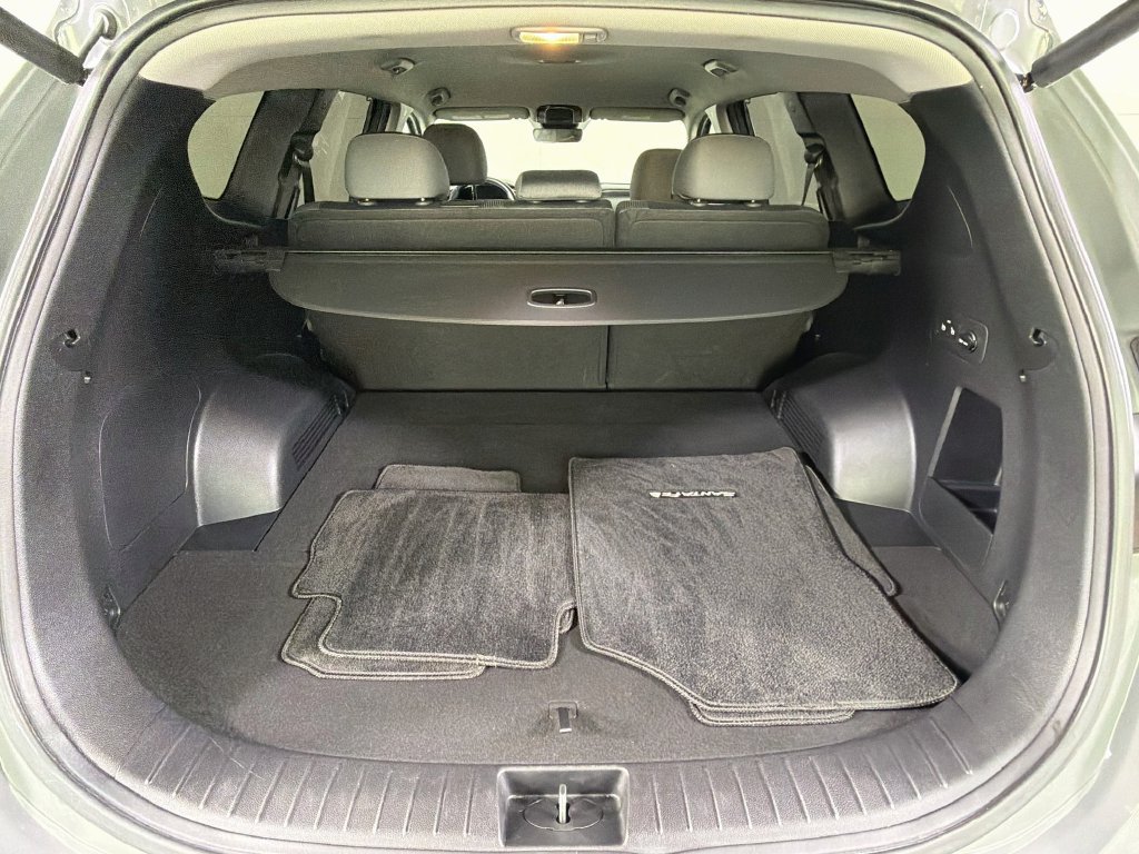 Used 2022 Hyundai Santa Fe SEL w/ Convenience Package FWD image 28