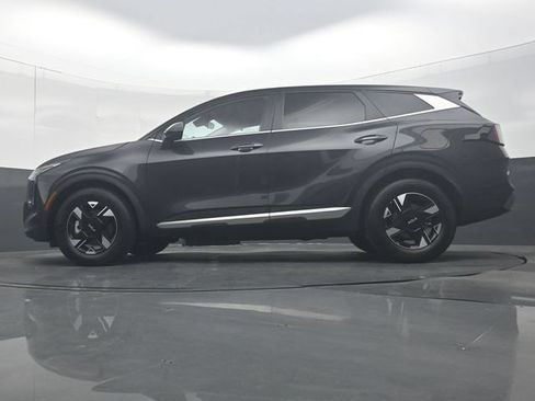 Used 2026 Kia Sportage LX FWD image 29