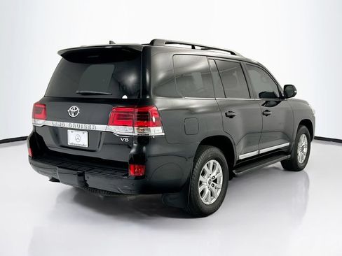 Used 2019 Toyota Land Cruiser w/ Preferred Accessory Package AWD/4WD image 5