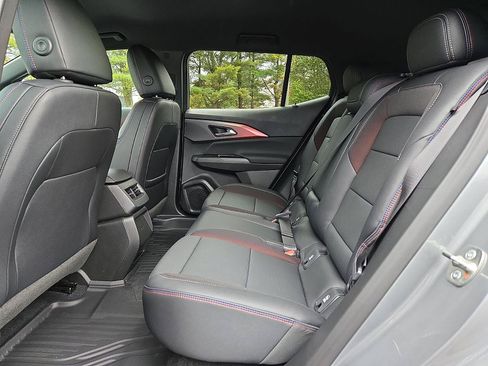 New 2026 Chevrolet Equinox EV RS image 13