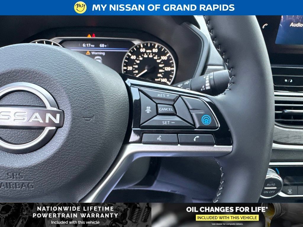 New 2026 Nissan Altima 2.5 SV w/ SV Premium Package FWD image 17
