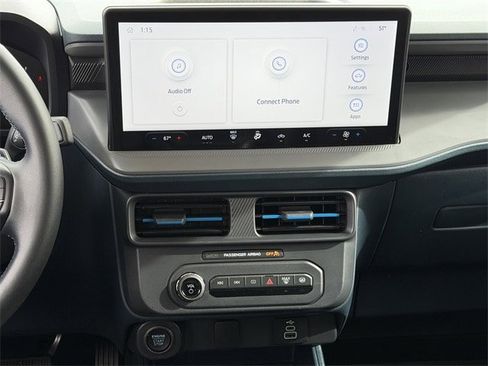 Used 2025 Ford Maverick Lobo image 17