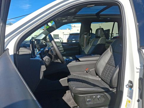 Certified 2024 Cadillac Escalade V AWD/4WD image 17