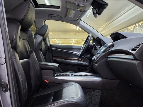 Used 2019 Acura MDX SH-AWD image 25
