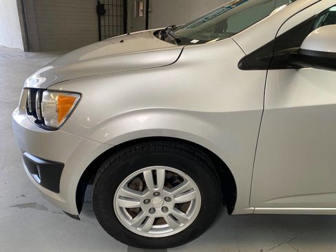 Used 2013 Chevrolet Sonic LT FWD image 12