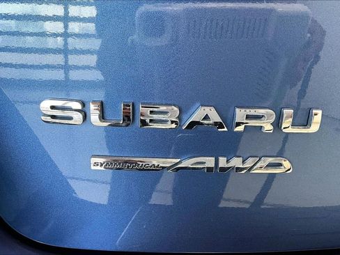 Used 2019 Subaru Crosstrek 2.0i Premium w/ Moonroof Package AWD/4WD image 31