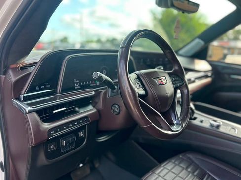 Used 2021 Cadillac Escalade Sport Platinum AWD/4WD image 12