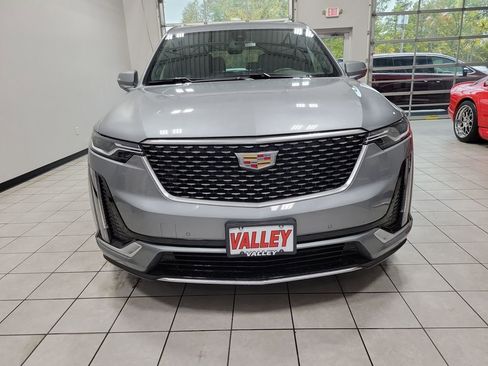 Used 2025 Cadillac XT6 Premium Luxury image 42