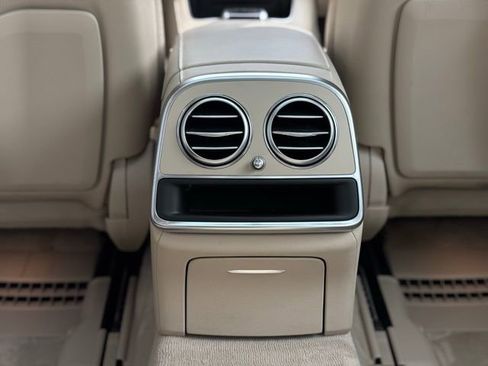 Used 2017 Mercedes-Benz S 550 4MATIC Sedan image 52