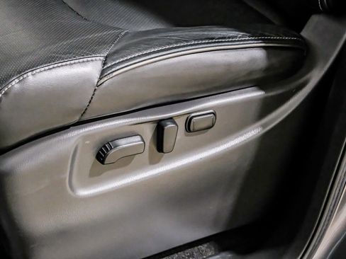 Used 2018 INFINITI QX80 2WD w/ Driver Assistance Package image 27