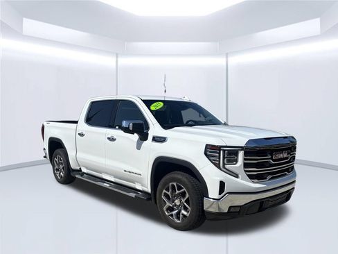Used 2025 GMC Sierra 1500 SLT w/ SLT Premium Package AWD/4WD image 3