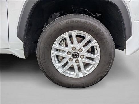 Used 2022 Toyota Tundra SR5 image 26