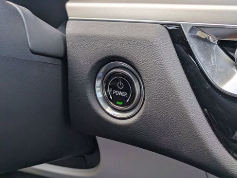 Used 2025 Cadillac Lyriq Luxury RWD image 29