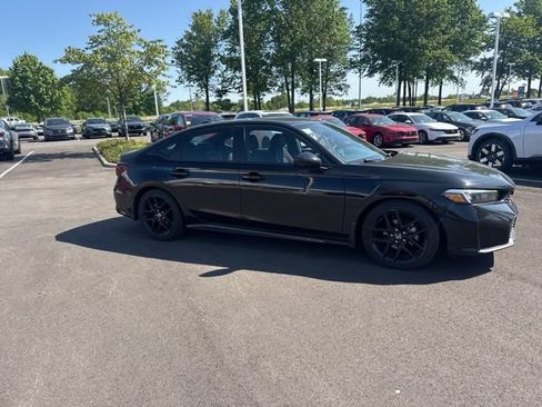 Used 2025 Honda Civic Sport image 7