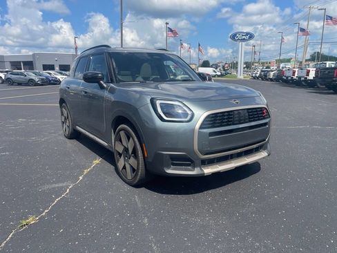 Used 2025 MINI Cooper Countryman S AWD/4WD image 3
