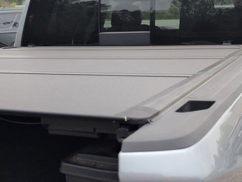 Used 2024 GMC Sierra 1500 SLT w/ SLT Premium Plus Package image 6