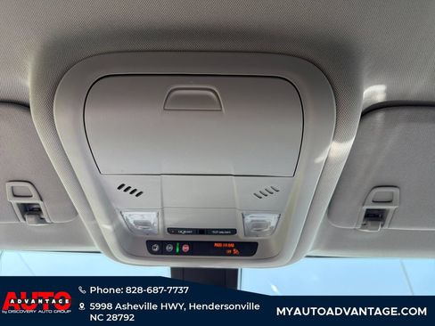 Used 2024 Chevrolet Equinox LT AWD/4WD image 27