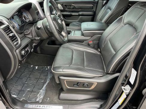 Certified 2020 RAM 1500 Limited w/ Black Appearance Package AWD/4WD image 29