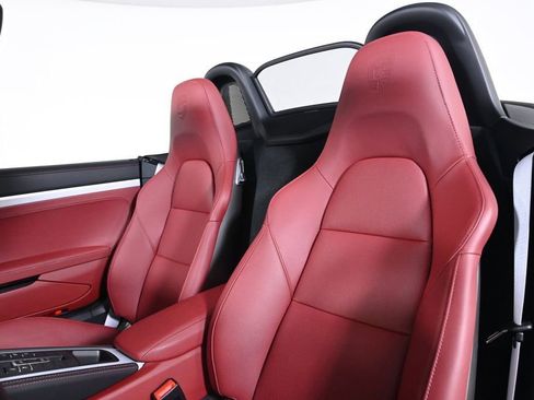 Certified 2025 Porsche 718 Boxster GTS RWD image 5