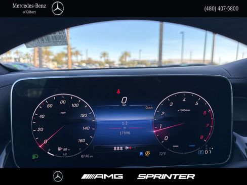 Used 2024 Mercedes-Benz GLC 300 image 26