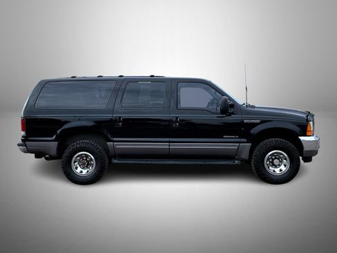 Used 2001 Ford Excursion XLT AWD/4WD image 4