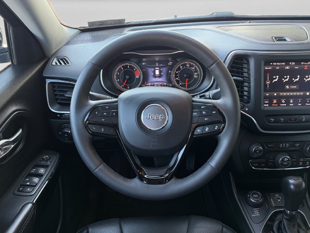 Certified 2023 Jeep Cherokee Altitude Lux AWD/4WD image 12