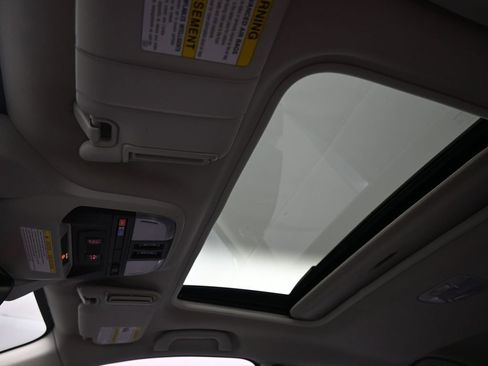 Used 2022 Subaru Crosstrek 2.5i Limited w/ Moonroof Package 2 image 19