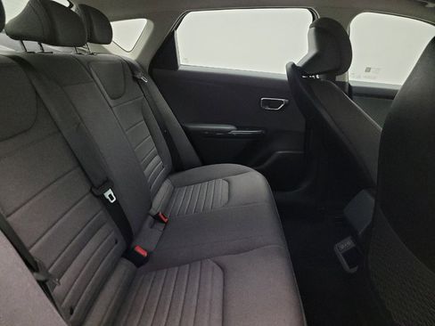 Used 2025 Kia K4 EX FWD image 19