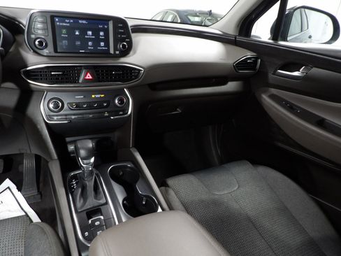Used 2019 Hyundai Santa Fe SE FWD image 11