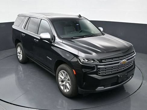 Used 2023 Chevrolet Tahoe Premier w/ Premium Package 2 AWD/4WD image 32