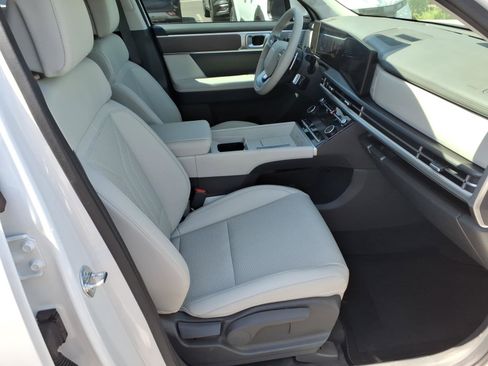 Certified 2026 Hyundai Santa Fe SEL FWD image 11