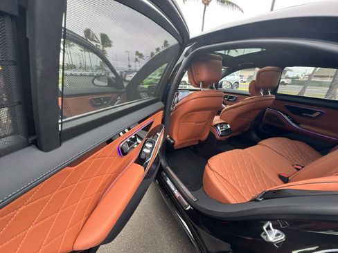 Certified 2023 Mercedes-Benz S 580e 4MATIC Sedan image 15