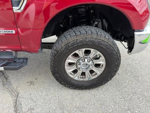 Used 2019 Ford F250 XLT w/ XLT Premium Package AWD/4WD image 9