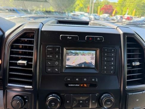 Used 2018 Ford F150 XL w/ Equipment Group 101A Mid RWD image 22