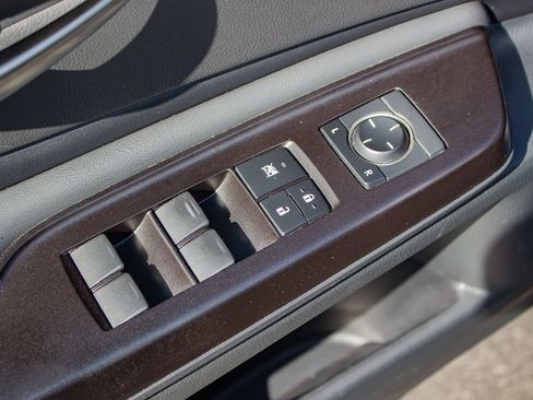 Used 2019 Lexus ES 350 w/ Premium Package FWD image 16