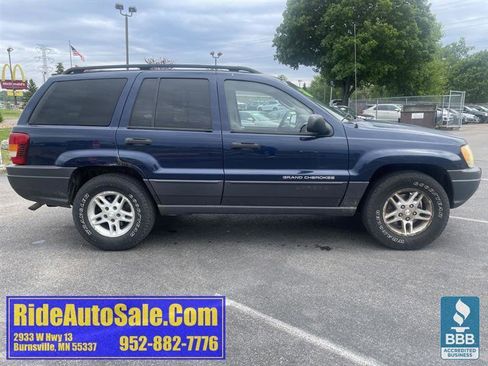Used 2003 Jeep Grand Cherokee Laredo AWD/4WD image 4