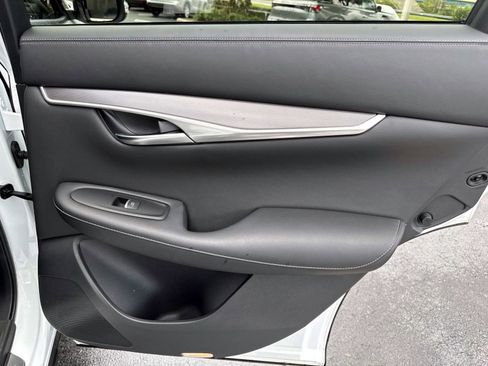 Certified 2023 INFINITI QX50 Luxe image 17