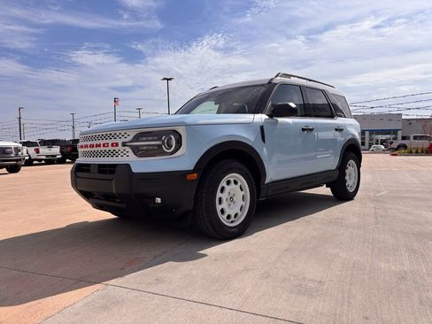 New 2025 Ford Bronco Sport Heritage w/ Convenience Package AWD/4WD image 4