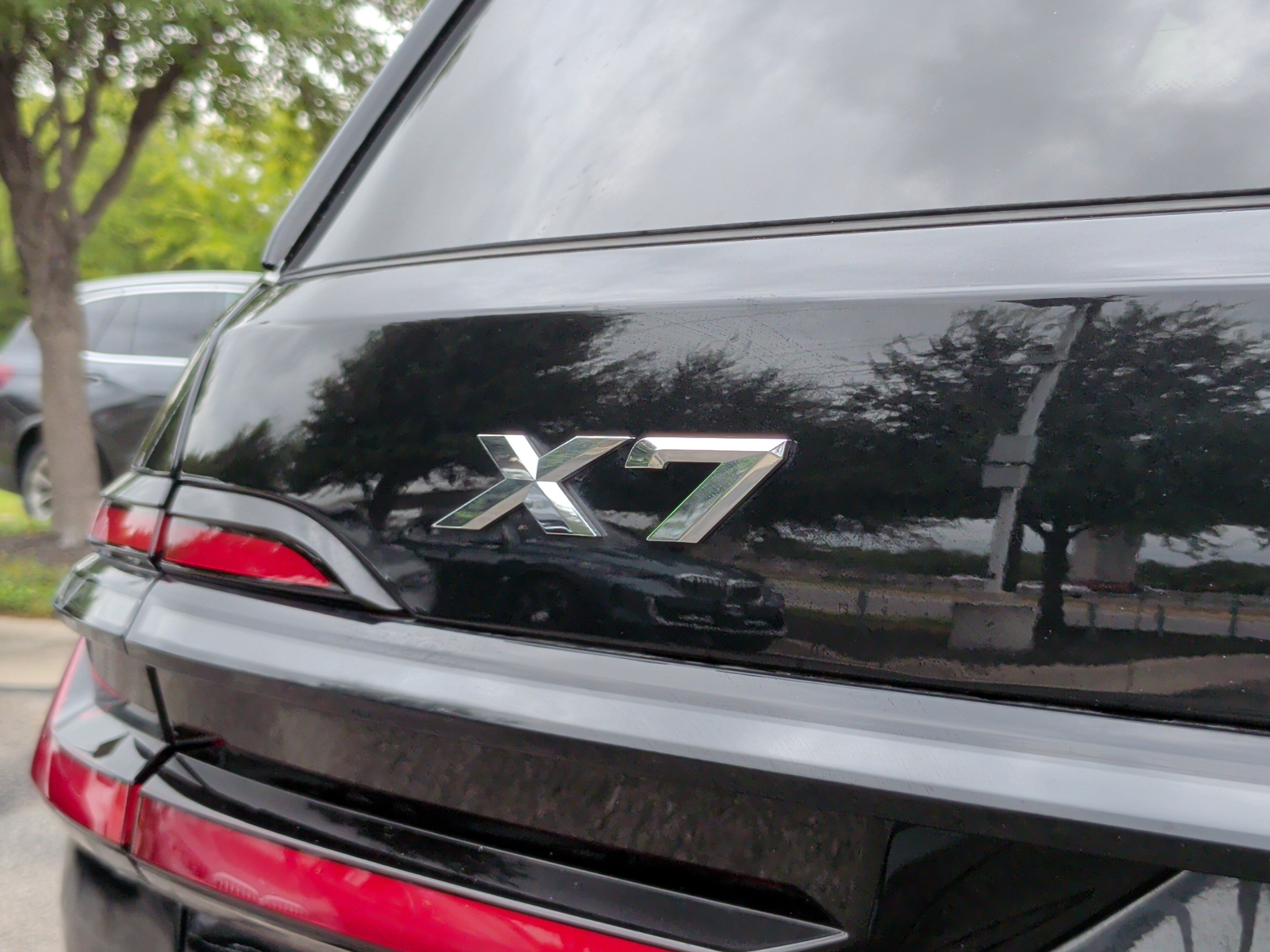 Certified 2024 BMW X7 xDrive40i w/ Dynamic Handling Package AWD/4WD image 12