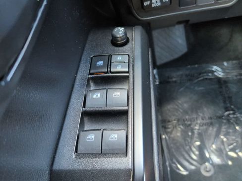 Used 2021 Toyota Tacoma SR w/ SR Convenience Package RWD image 21