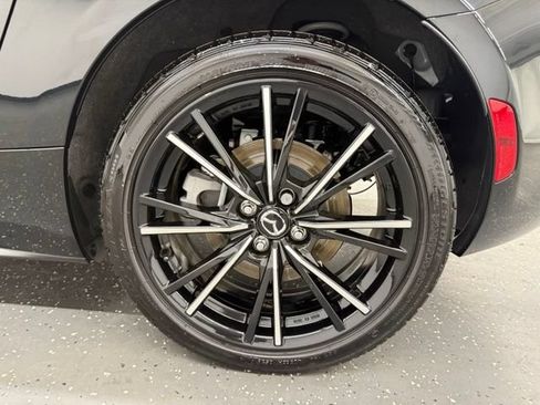 Used 2026 MAZDA MX-5 Miata RF Grand Touring RWD image 21
