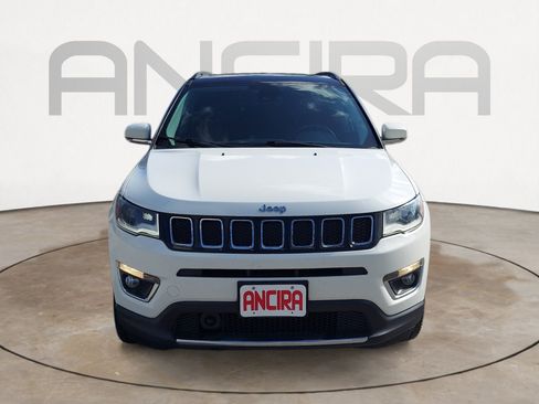 Used 2017 Jeep Compass Limited AWD/4WD image 5