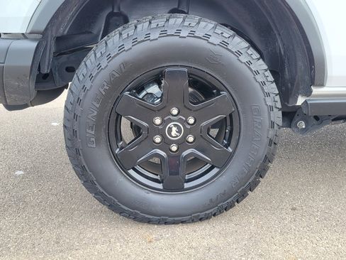 Used 2023 Ford Bronco Black Diamond AWD/4WD image 5