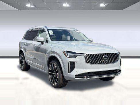 New 2026 Volvo XC90 B6 Ultra w/ Protection Package AWD/4WD image 7