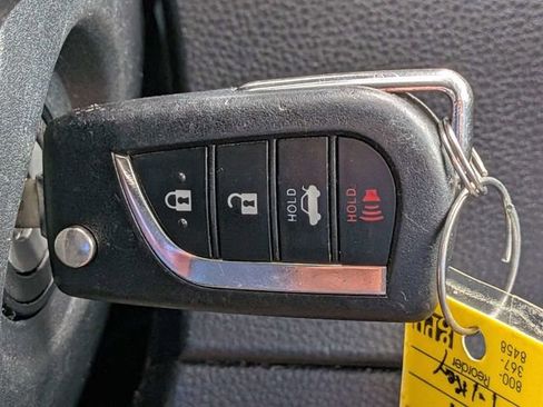 Used 2023 Toyota Corolla LE FWD image 30