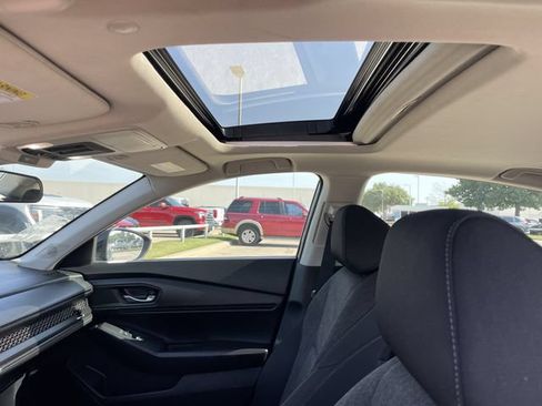 Used 2024 Honda Accord EX image 22