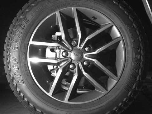 Used 2019 Jeep Grand Cherokee Limited w/ Luxury Group II AWD/4WD image 11