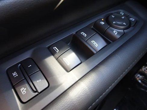 Certified 2023 Chevrolet Tahoe LT w/ LT Signature Plus Package image 25